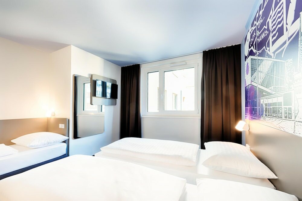 Фото B&b Hotel Wien-Stadthalle