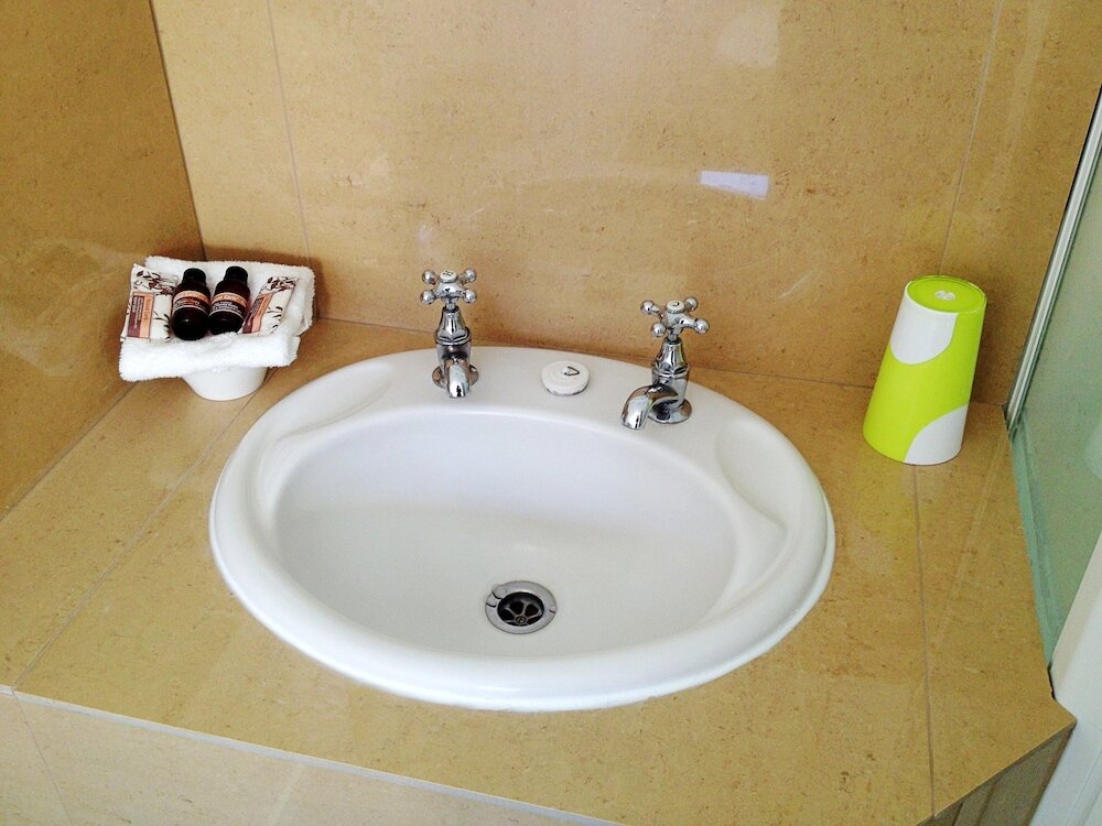 Фото Ann's Volcanic Rotorua Motel and Serviced Apartments