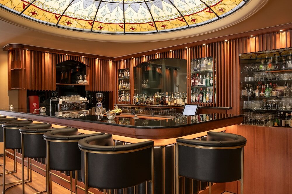 Фото Mediterranean Palace Hotel