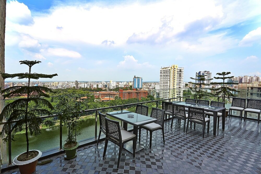 Фото Отель Six Seasons