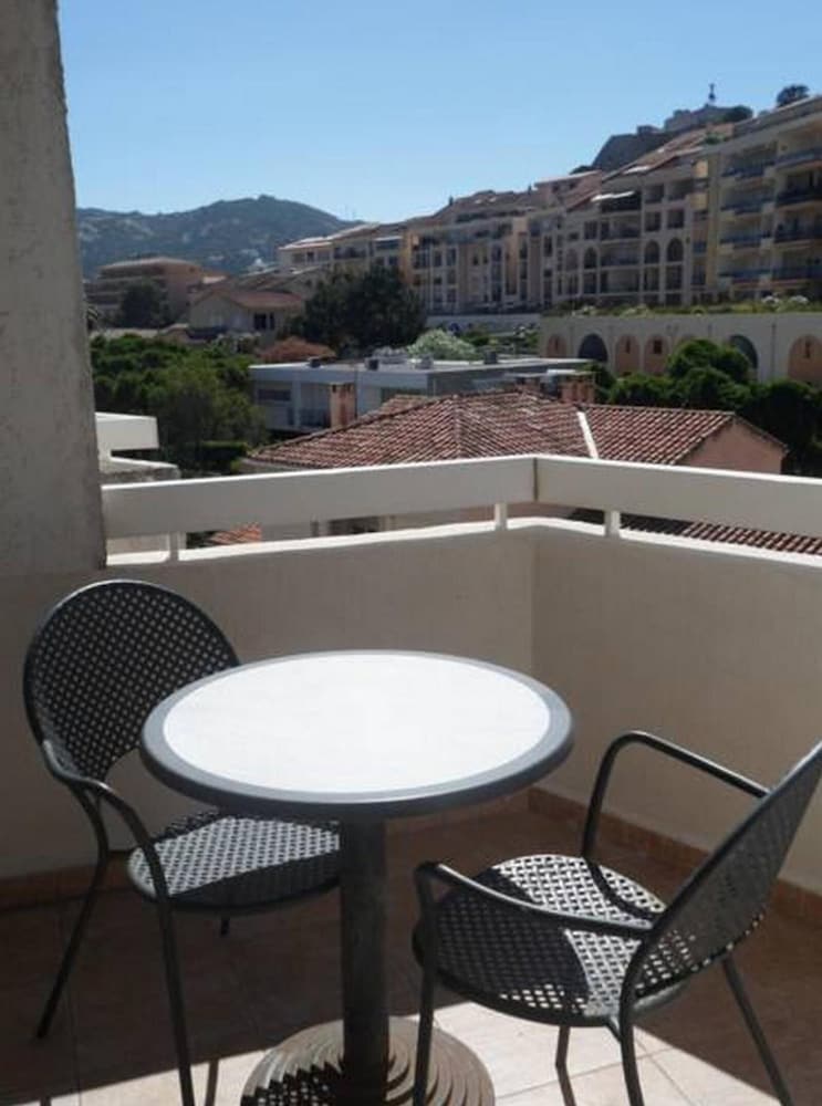 Фото Hotel le Rocher