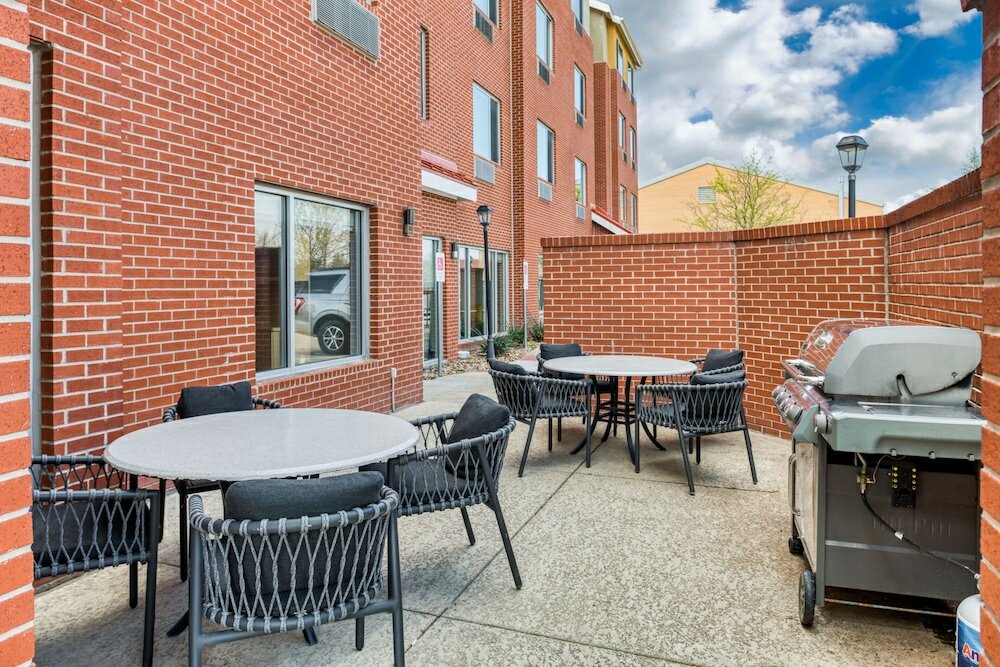 Фото TownePlace Suites Dallas McKinney