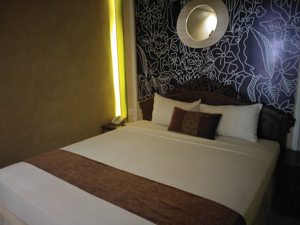 Фото Hotel Indah Palace Yogyakarta