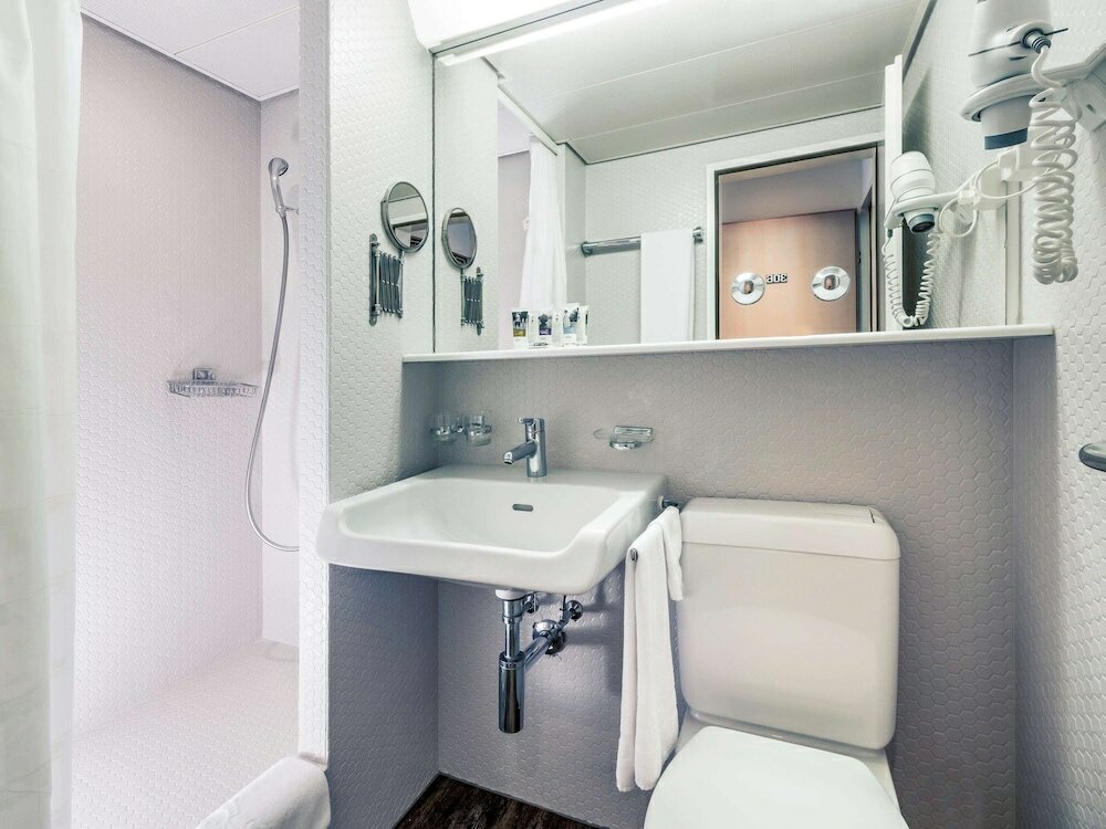 Фото Mercure Lenzburg Krone