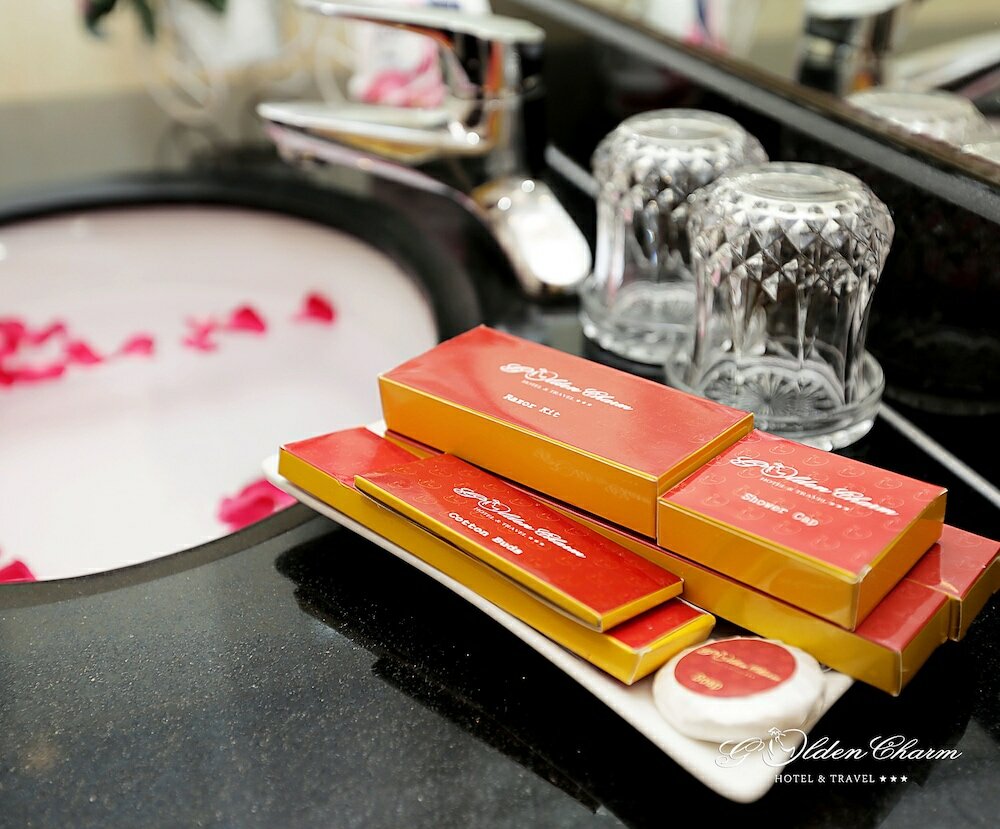 Фото Hanoi Golden Charm Hotel