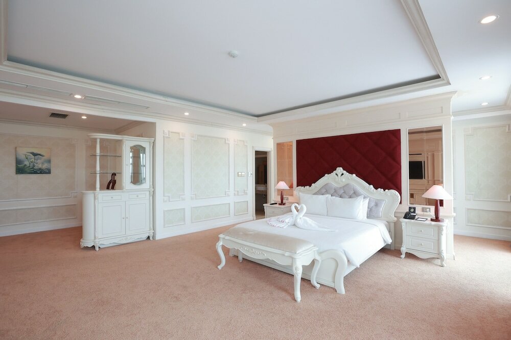 Фото Muong Thanh Holiday Hoi An Hotel