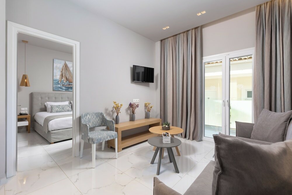 Фото Melina Bay Boutique Hotel