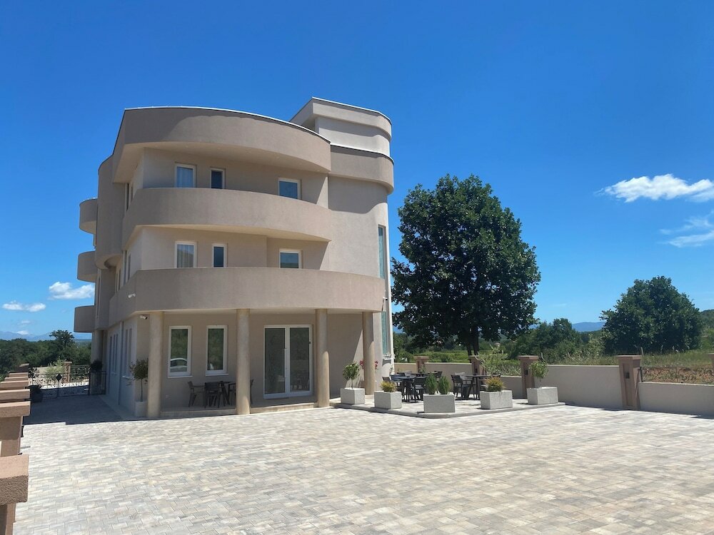 Фото Villa Flowers