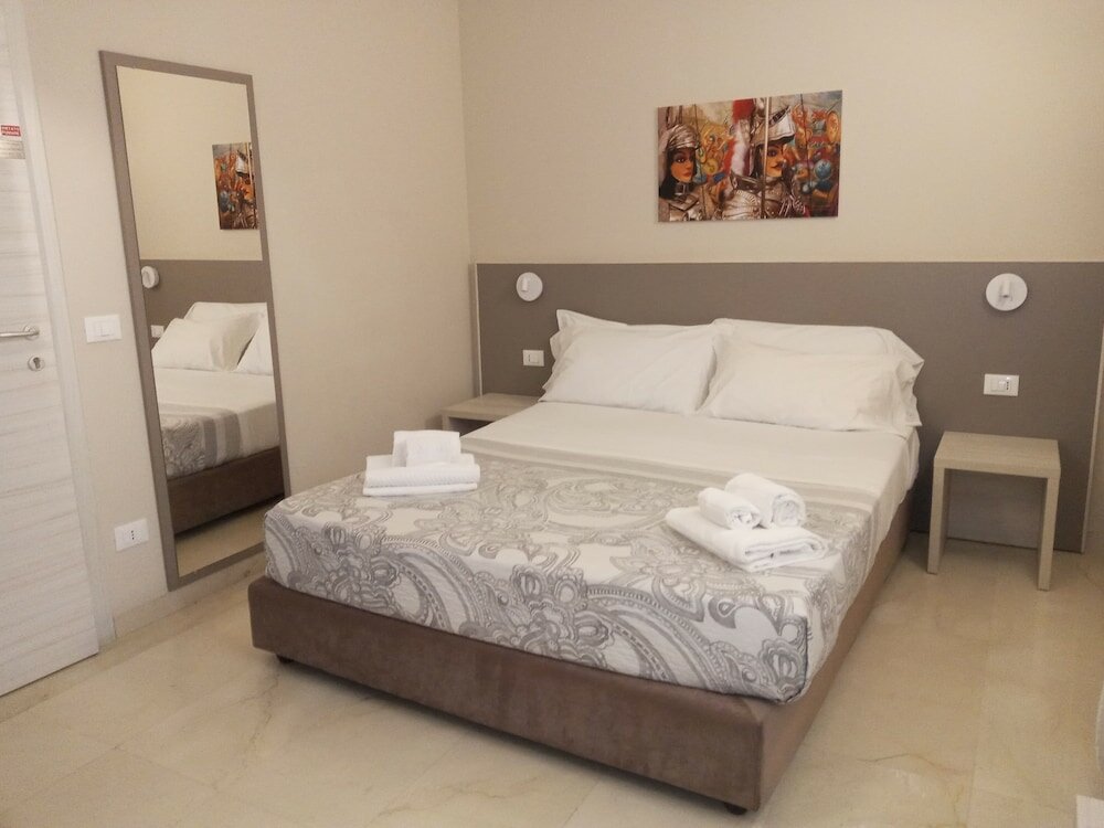 Фото Central Gallery Rooms