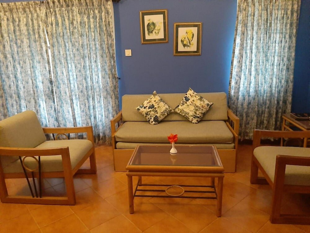 Фото Lotus Beach Resort