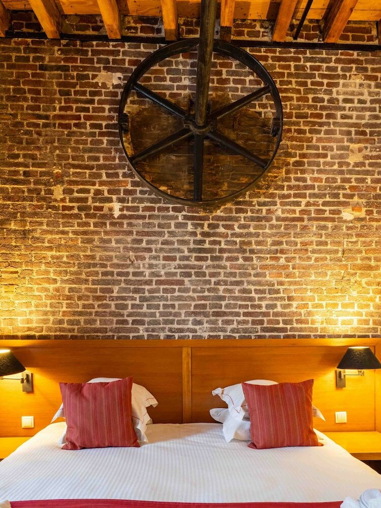 Фото Ghent River Hotel