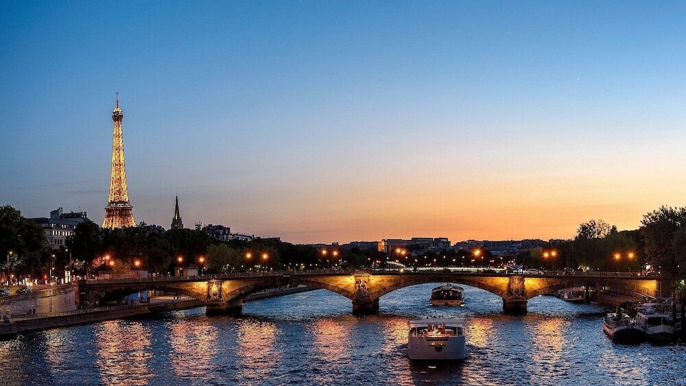 Фото Hôtel Le Royal