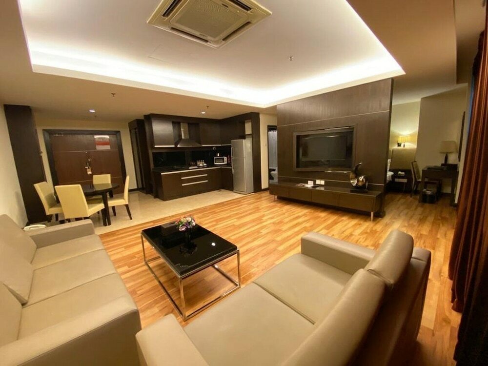 Фото Grand Paragon Hotel Johor Bahru