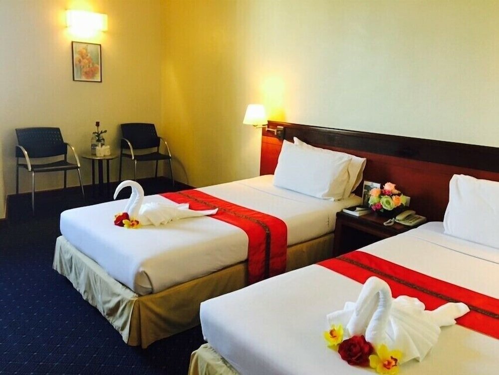 Фото Hadyai Golden Crown Hotel