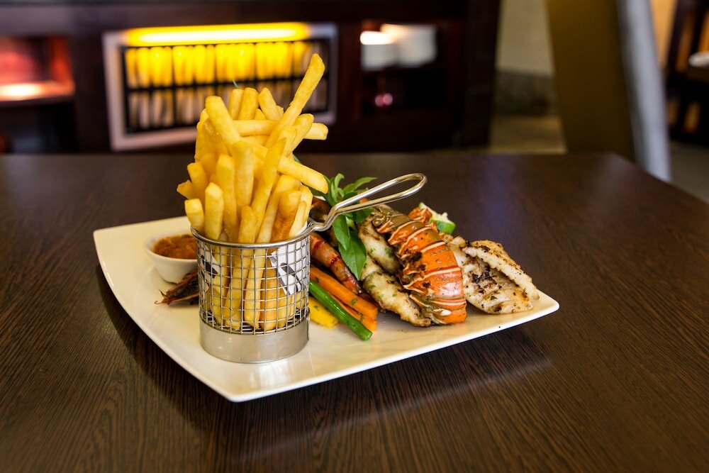 Фото Mövenpick Hotel Ikoyi Lagos