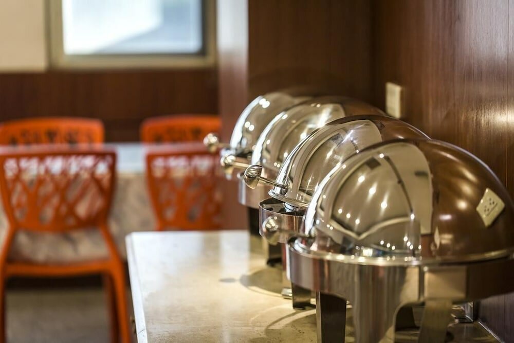 Фото The Young Hotel