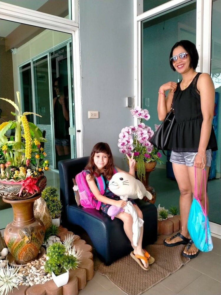 Фото Ananya Residence Service Apartment