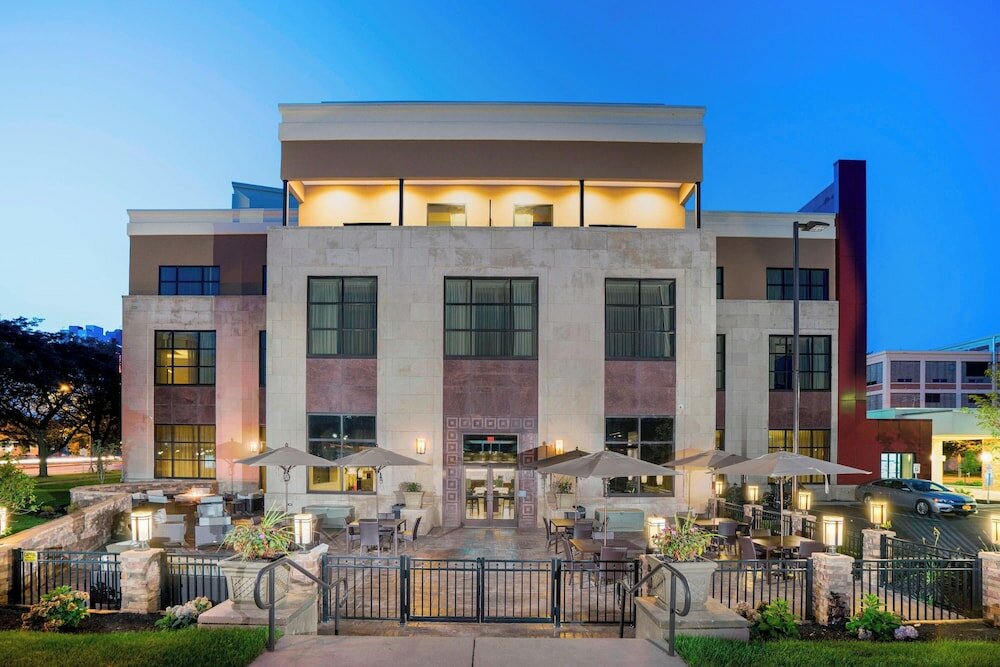 Фото Courtyard by Marriott Niagara Falls USA