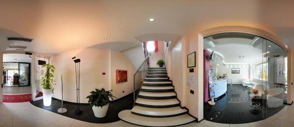 Фото Hotel Savoia