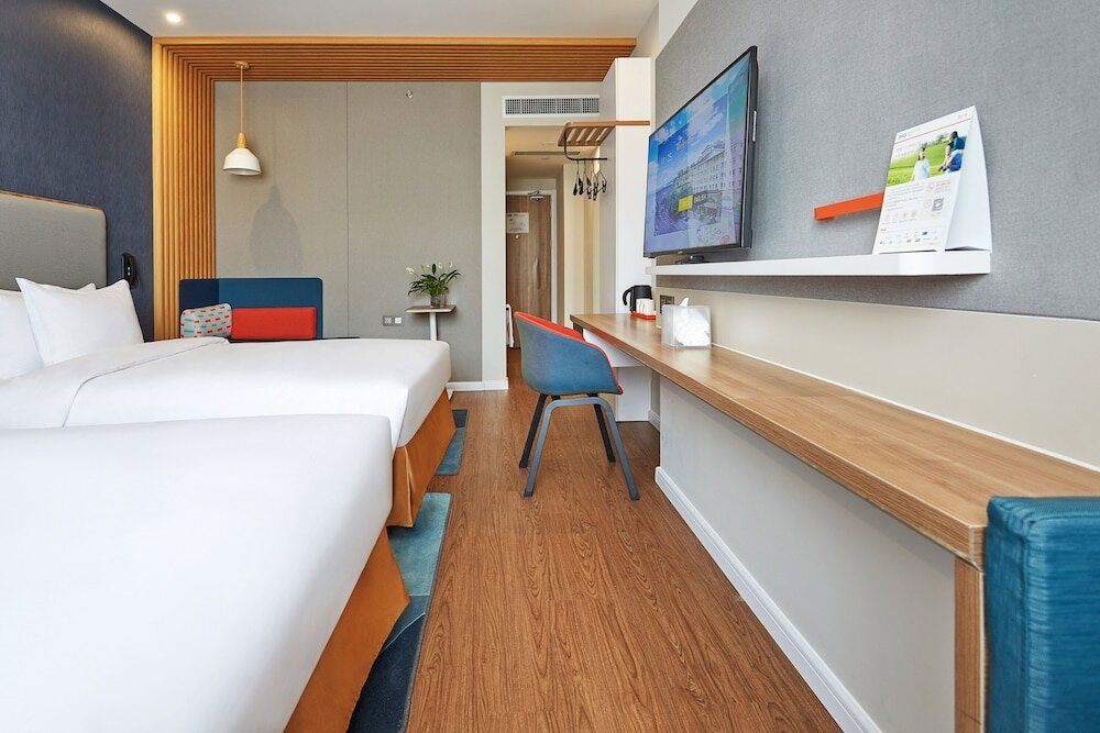 Фото Holiday Inn Express Nanjing Xuanwu Lake by IHG