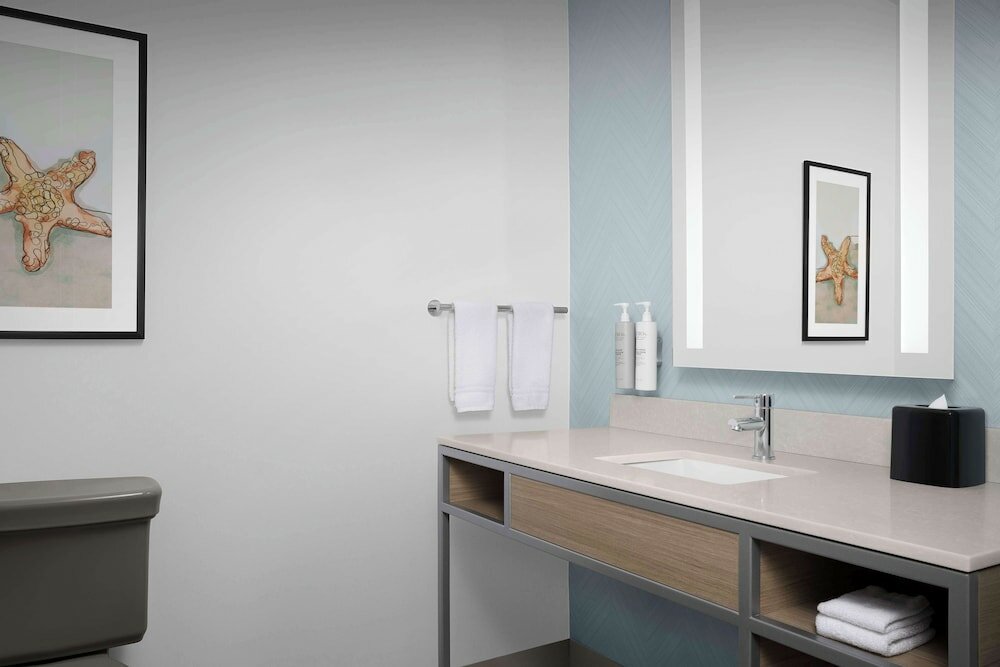 Фото Homewood Suites by Hilton Jacksonville Downtown-Southbank