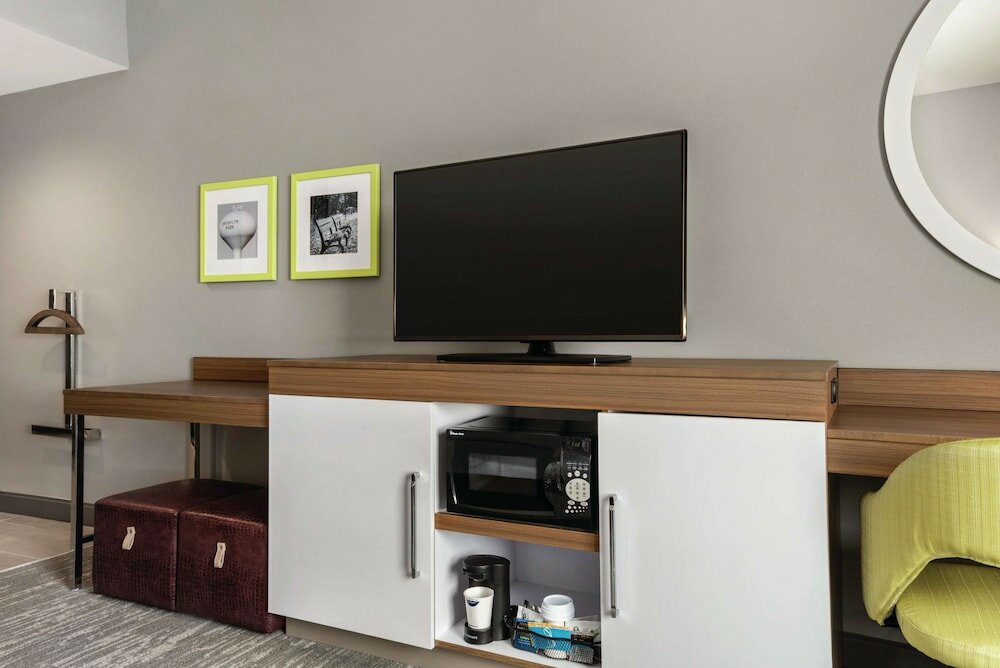 Фото Hampton Inn Brooklyn Park, Mn