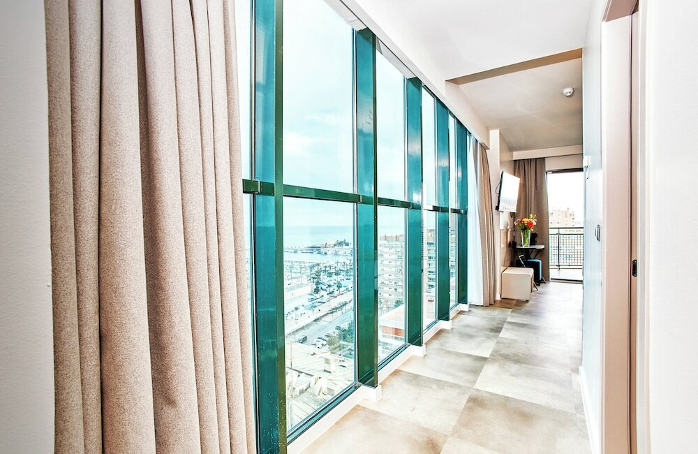 Фото Leonardo Hotel Fuengirola Costa del Sol