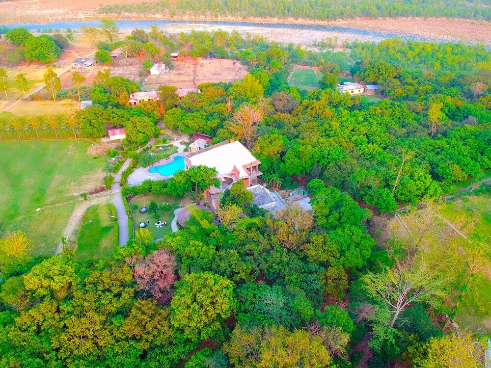 Фото Corbett Wild Resort - A River Access Property