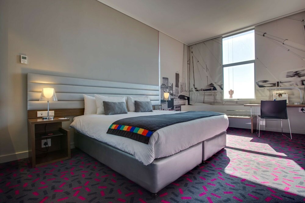 Фото Park Inn Sandton