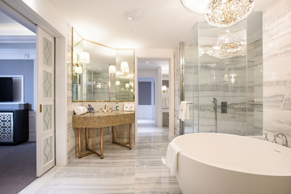 Фото Baymond Hotel