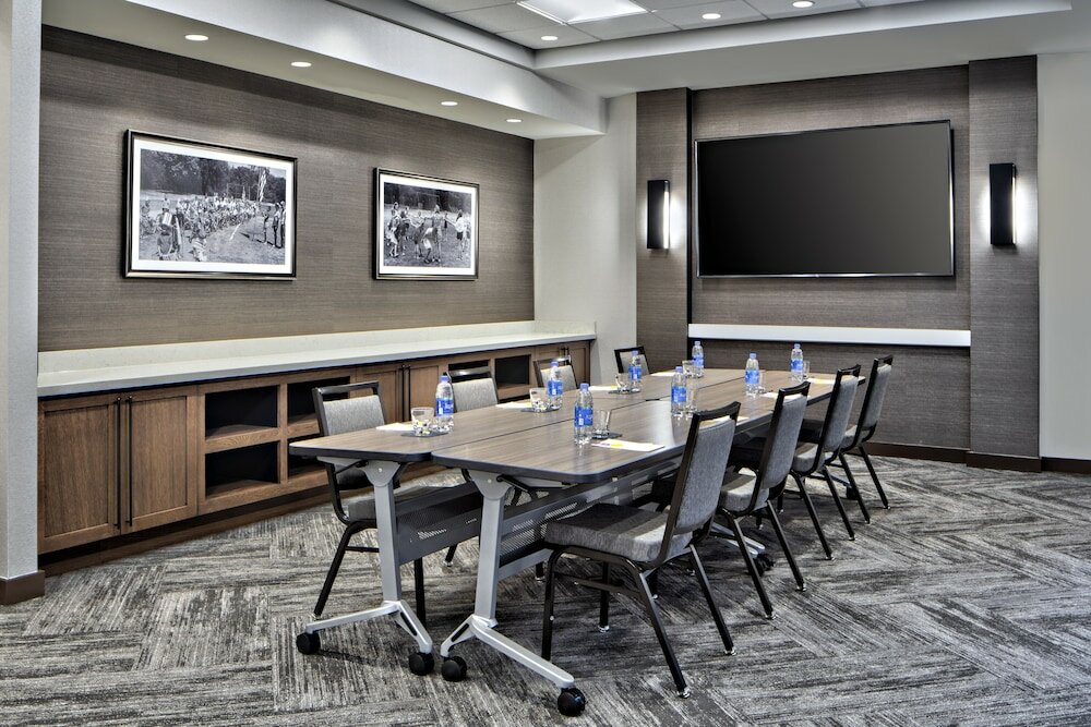 Фото Hyatt Place Grand Rapids Downtown