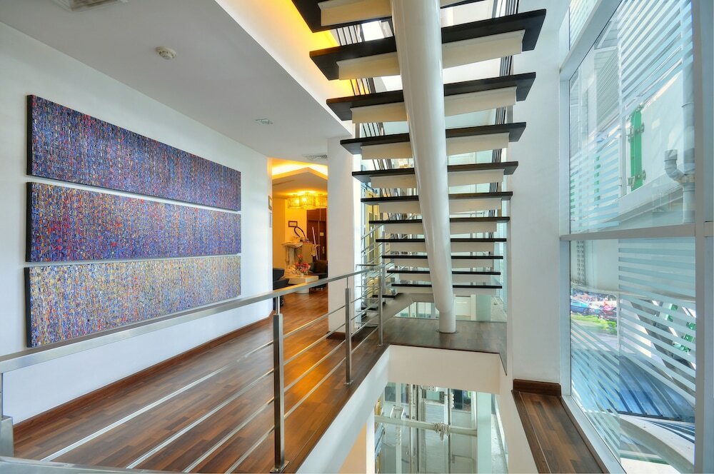 Фото Отель Sukhumvit Suites