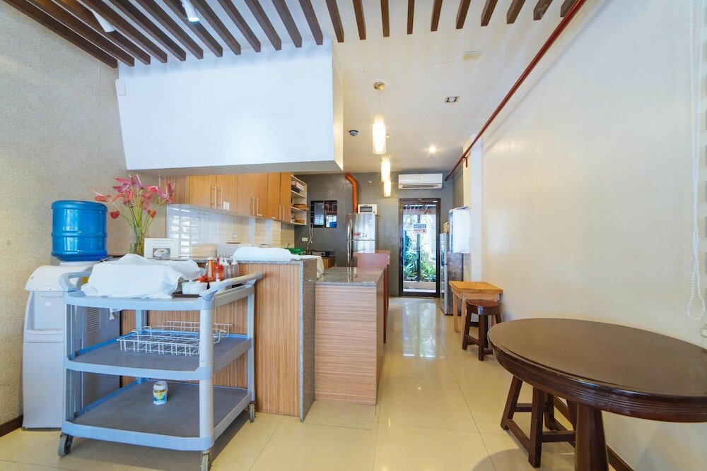 Фото RedDoorz Plus @ Poblacion District Davao