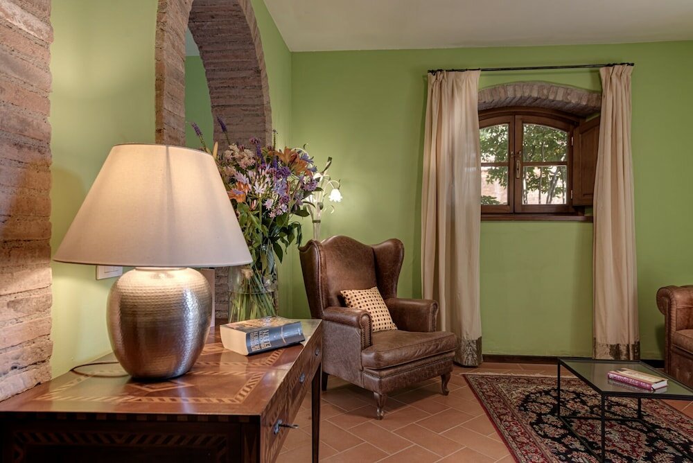 Фото Hotel Villa Campomaggio