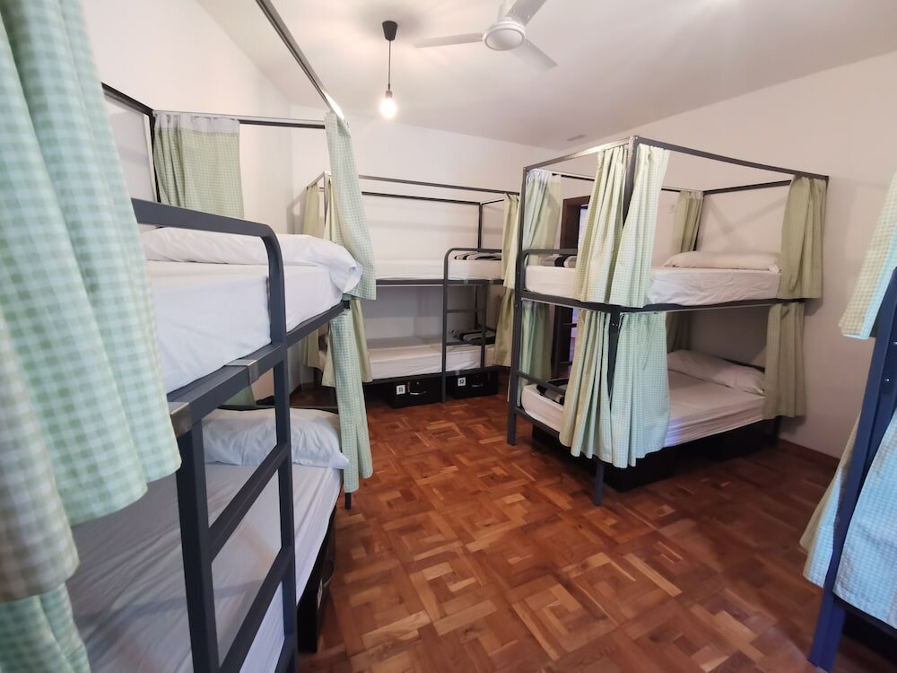 Фото Mucha Masia Hostel Rural-Urbà