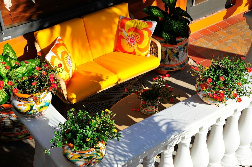 Фото Blue Seas Courtyard