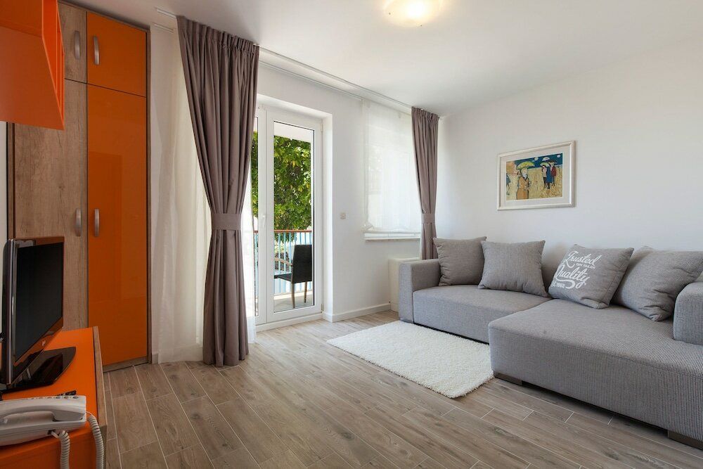 Фото Апарт-отель Pharia