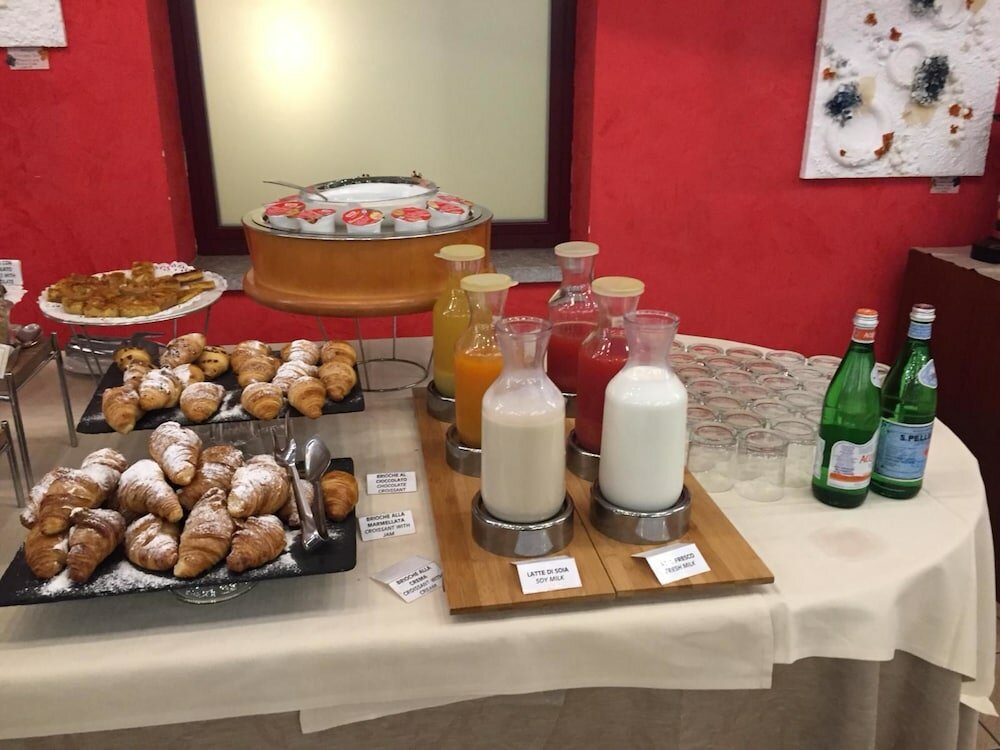 Фото Hotel Lovere Resort & SPA