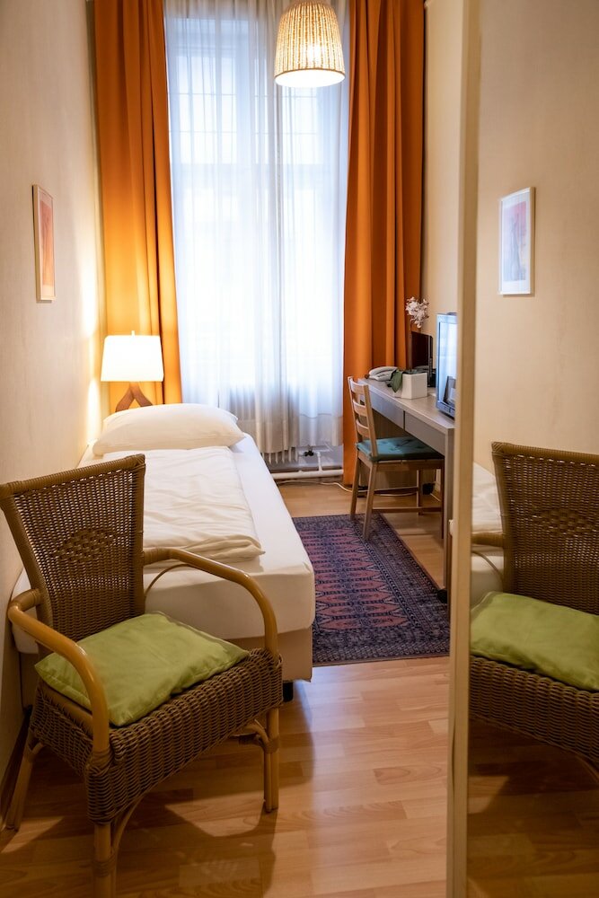 Фото Pension Hotel Mariahilf