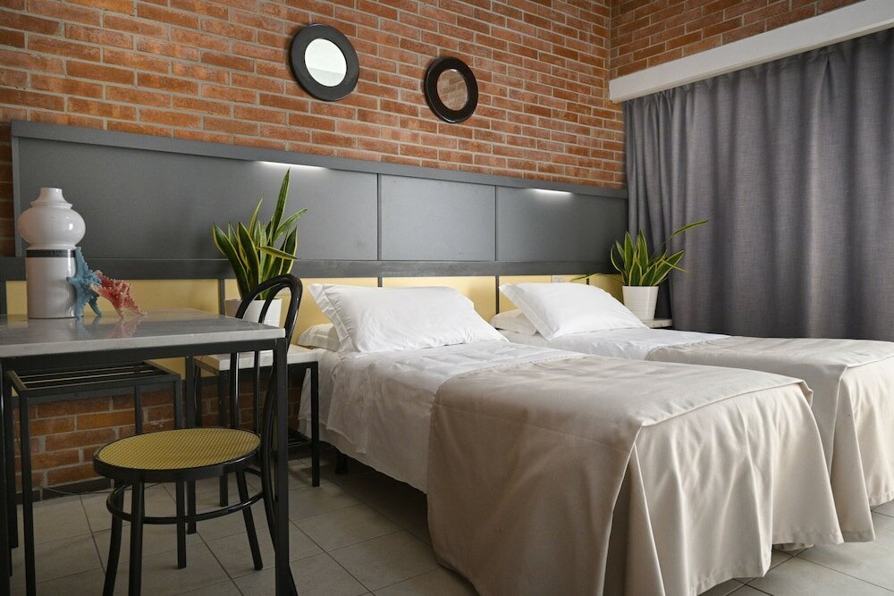 Фото Hotel Marina