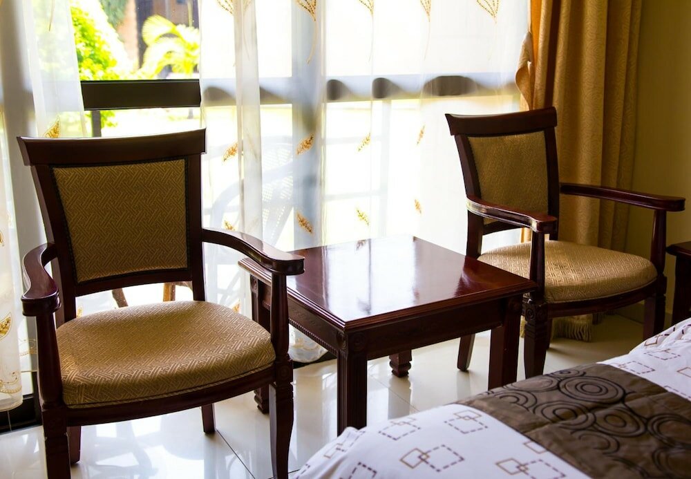 Фото Mika Hotel, Kabulonga