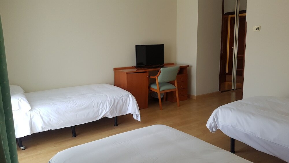 Фото Hotel Arcea Villaviciosa