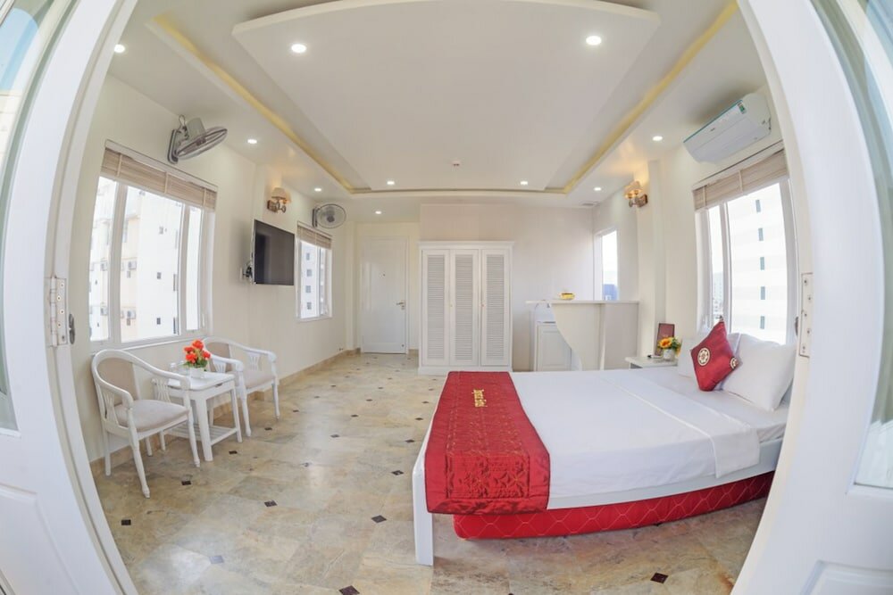 Фото Daystar Hotel