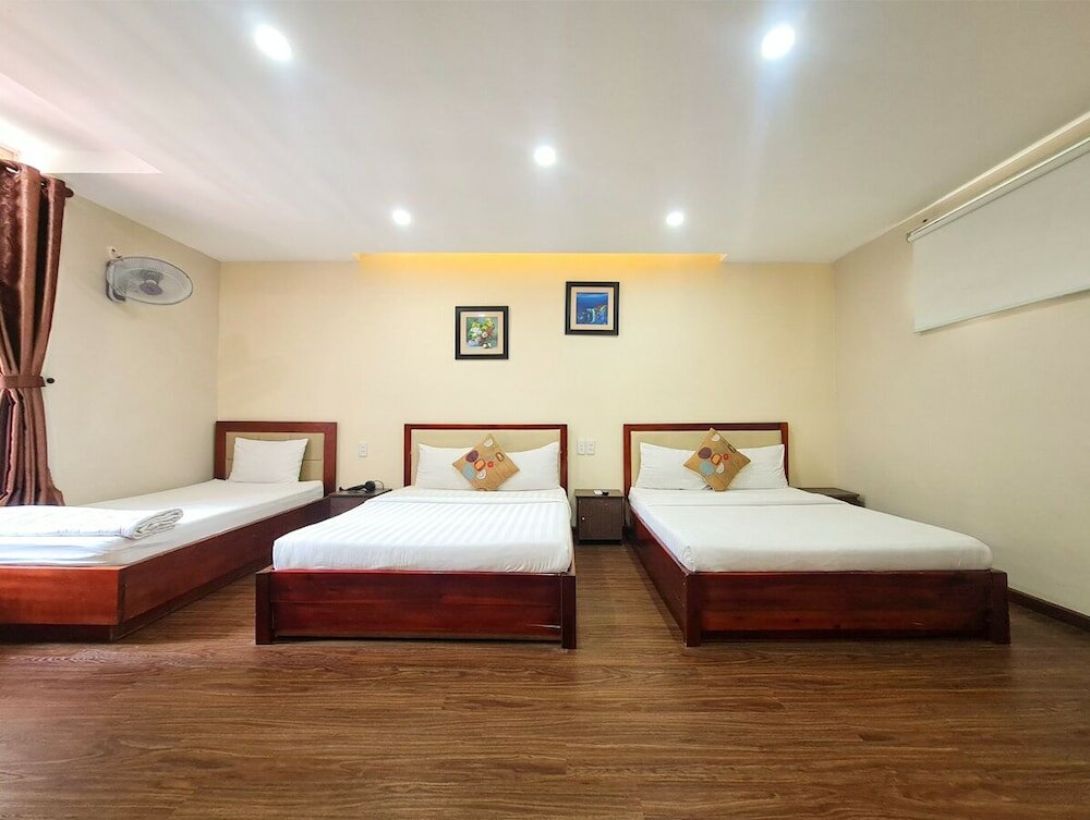 Фото Quan Quan Hotel