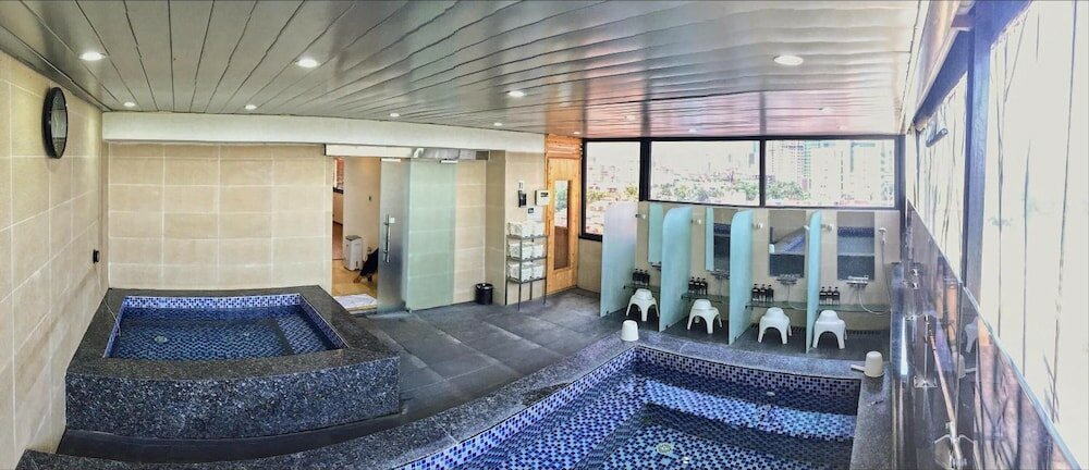 Фото Sakura Hotel 3