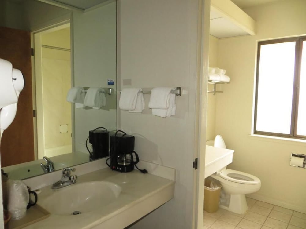 Фото Monarch Resort