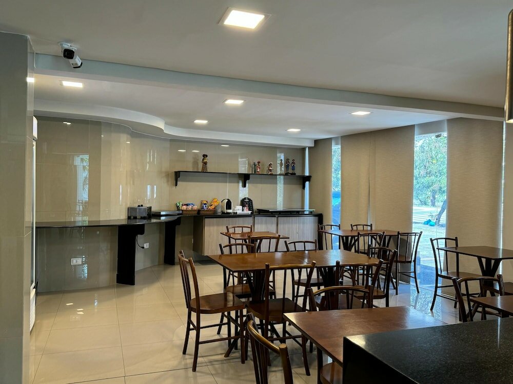 Фото Hotel Enseada Aeroporto