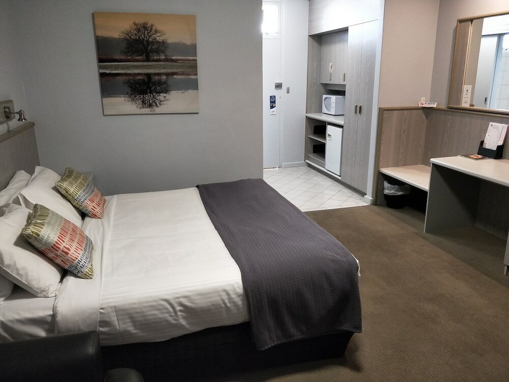 Фото Comfort Inn Glenelg