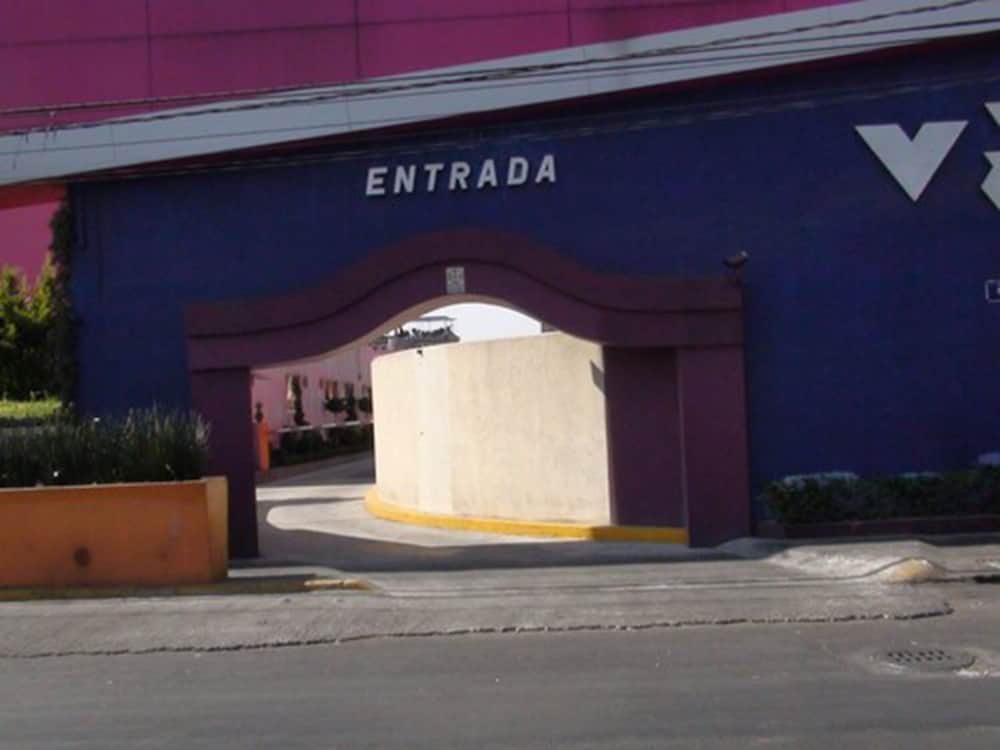 Фото Hotel & Villas 7