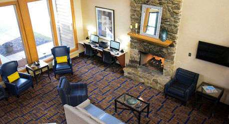 Фото Wyndham Garden Fort Wayne